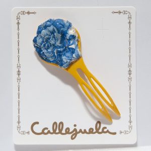 Peineta con adorno de barro