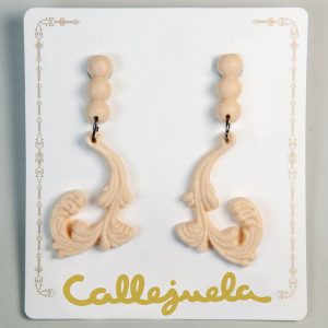 Pendientes de resina